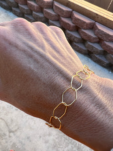 Perfectly imperfect t bracelet